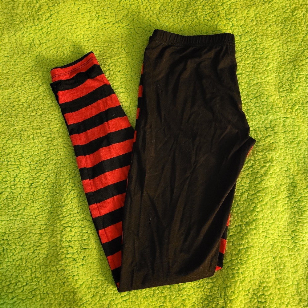 Widow Leggings - Picture 5 of 5